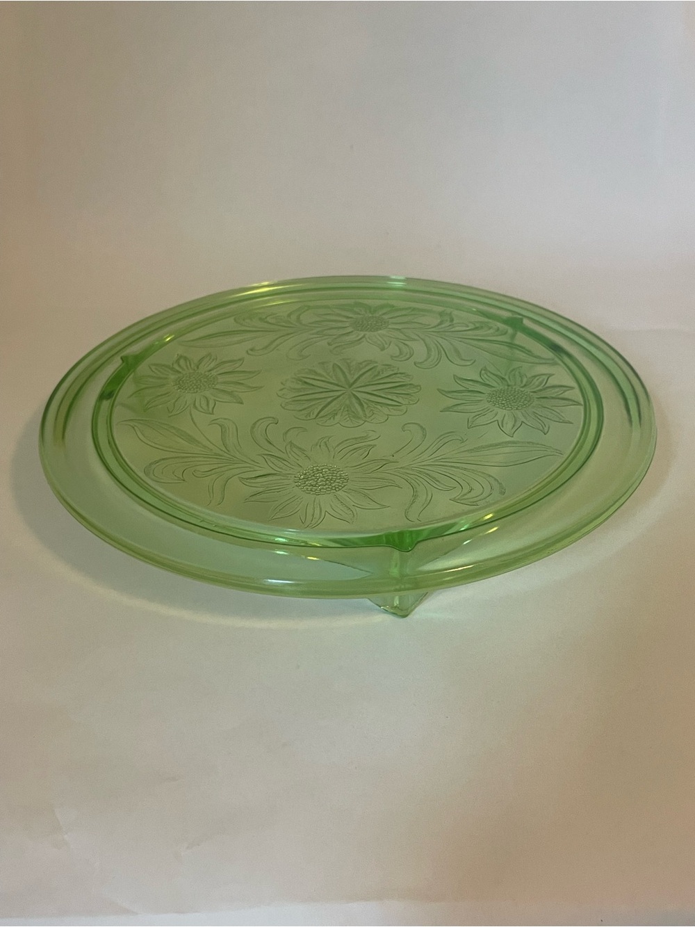Vintage Jeannette Uranium Glass Cake Plate Sunflower Pattern Depression Glass